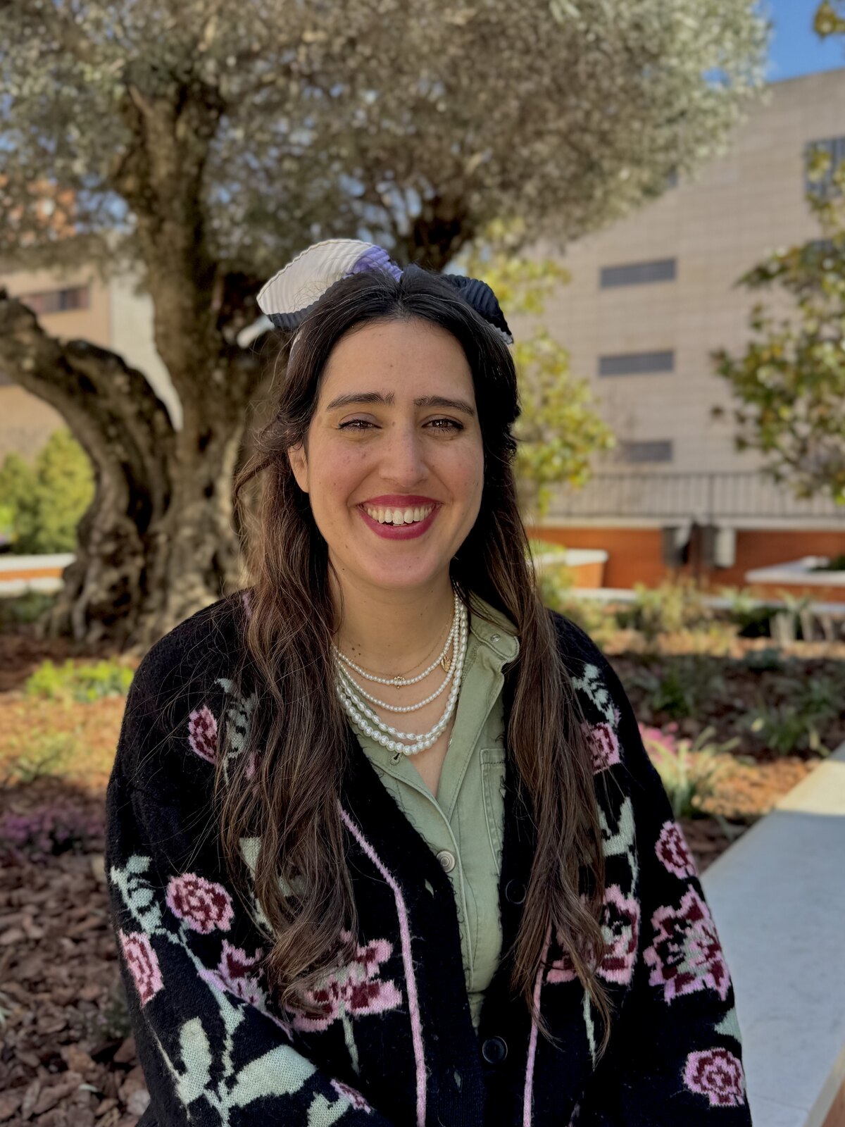 Estefania Gil Fasola — writer and therapist